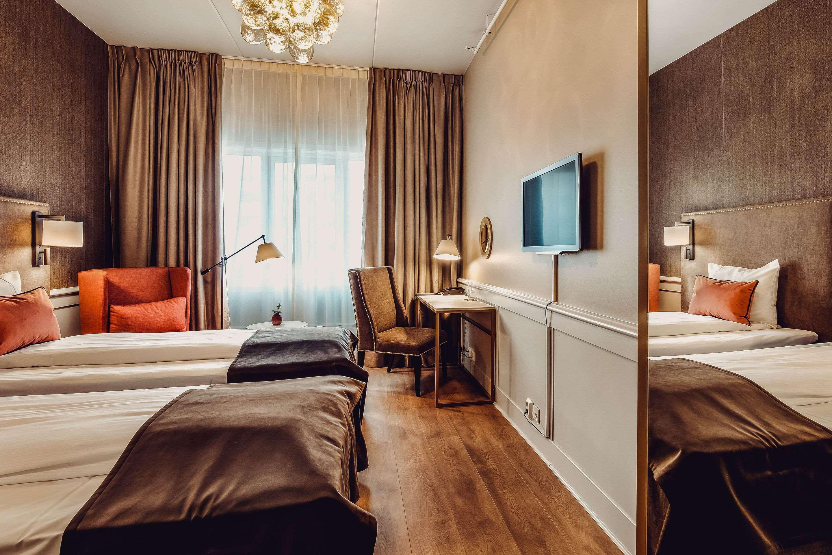 Home Hotel Grand Будё Экстерьер фото