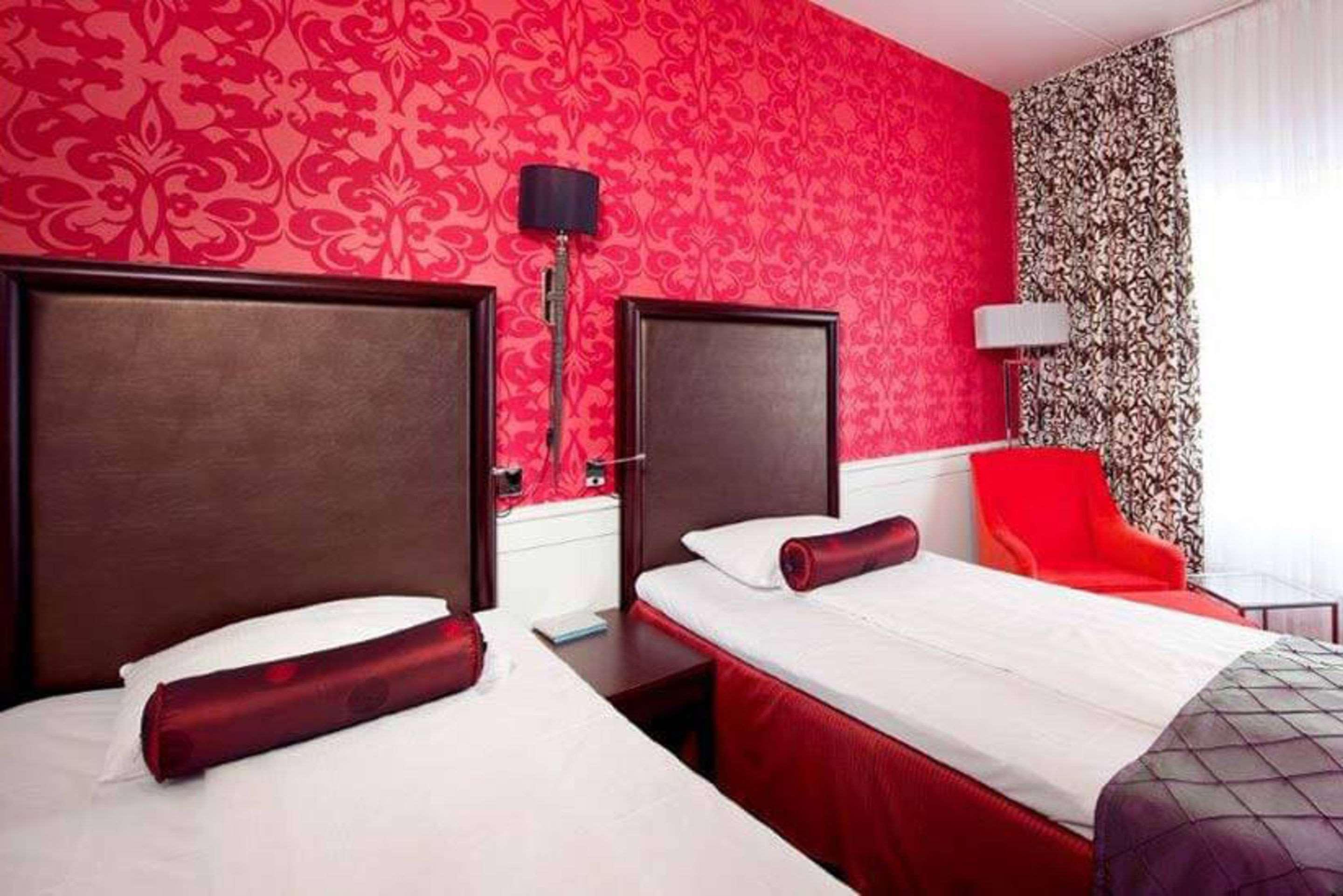 Home Hotel Grand Будё Экстерьер фото