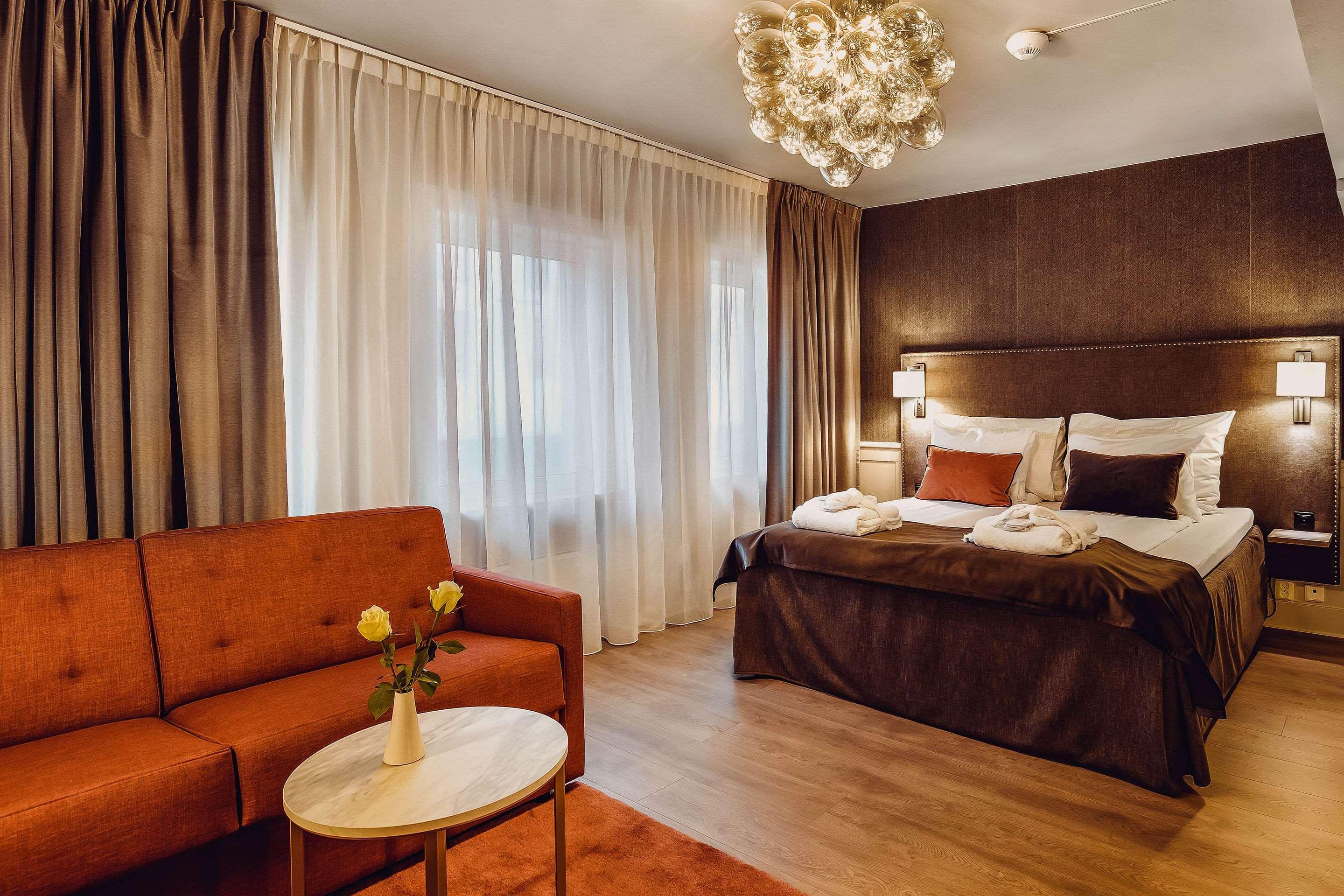 Home Hotel Grand Будё Экстерьер фото