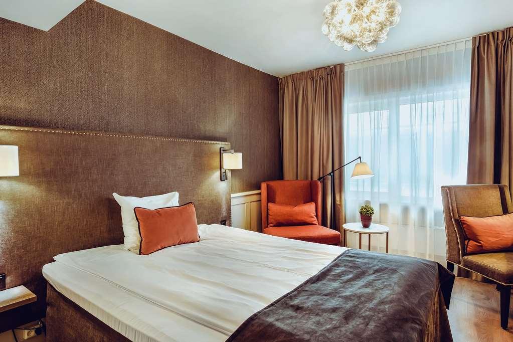 Home Hotel Grand Будё Номер фото