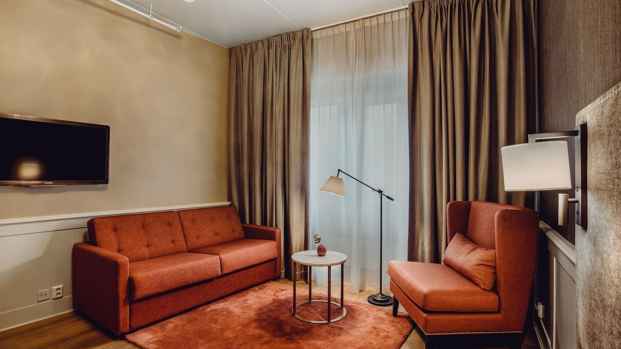 Home Hotel Grand Будё Экстерьер фото
