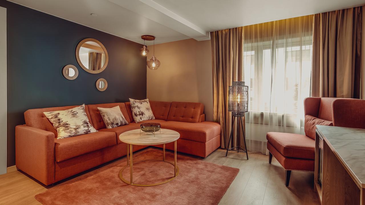 Home Hotel Grand Будё Экстерьер фото